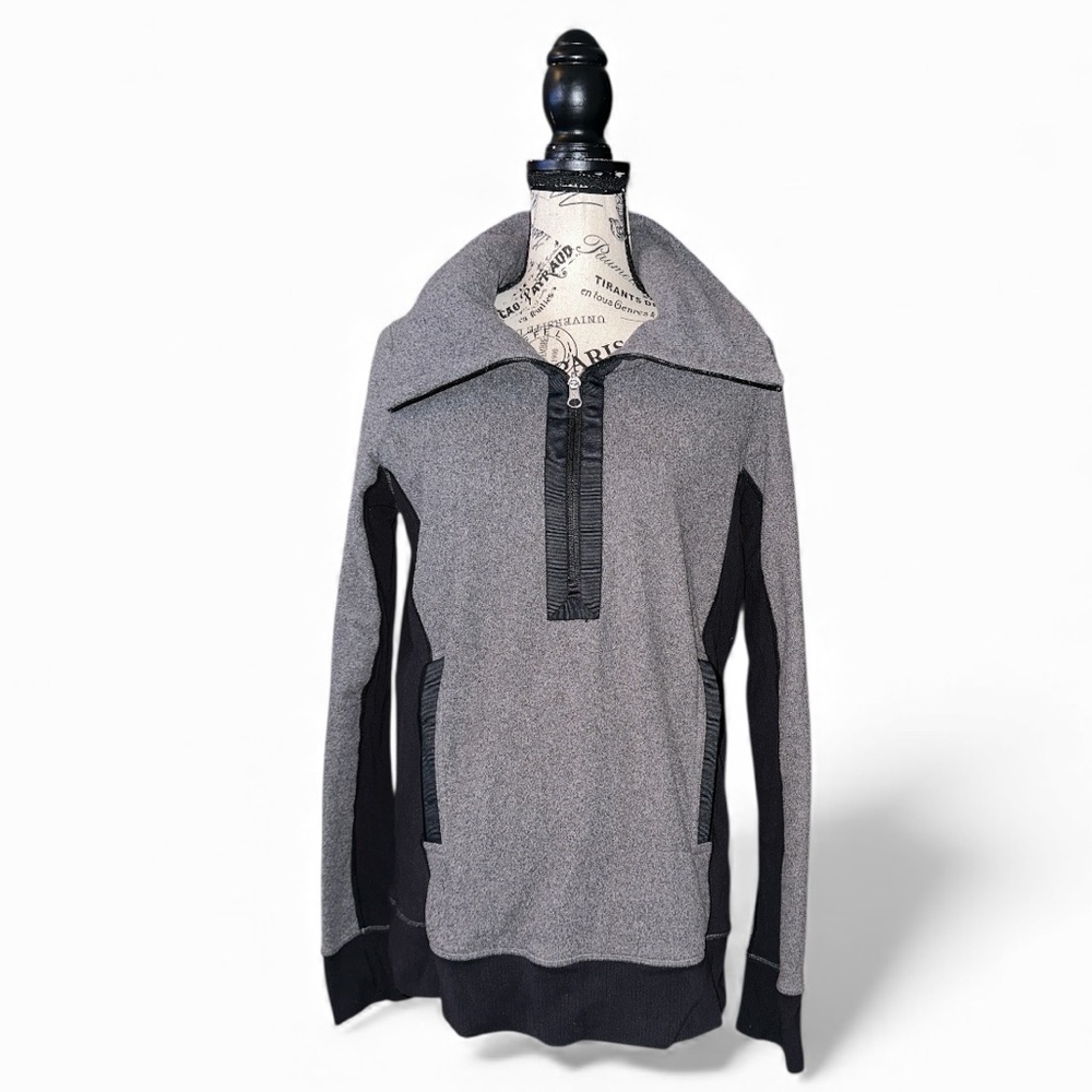 Lululemon Post Chaturanga Pullover Funnel Neck Gray Black Half Zip Fleece Size 6